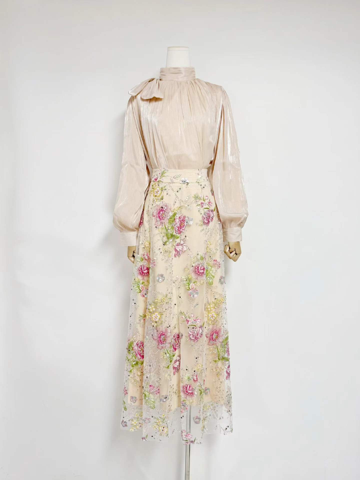 VGH Elegante Completo Floreale - Women'S Formal Wear Blouse recensione e prezzo